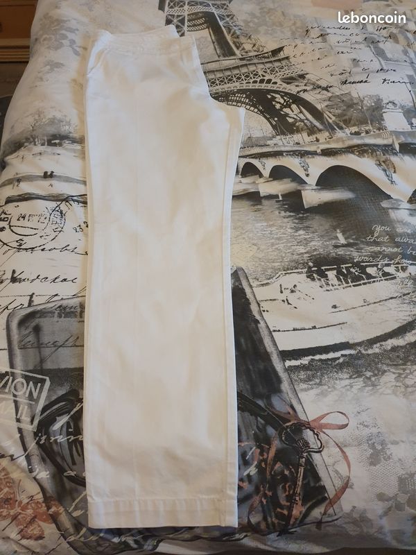 Pantalon Lacoste Femme (image 2)