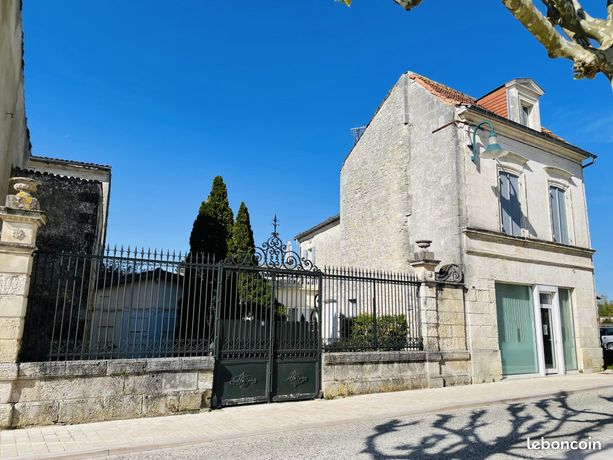 Maison 8 pièces 220 m²