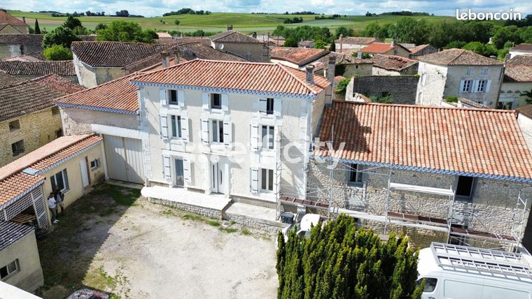 Longère 6 pièces 190 m²