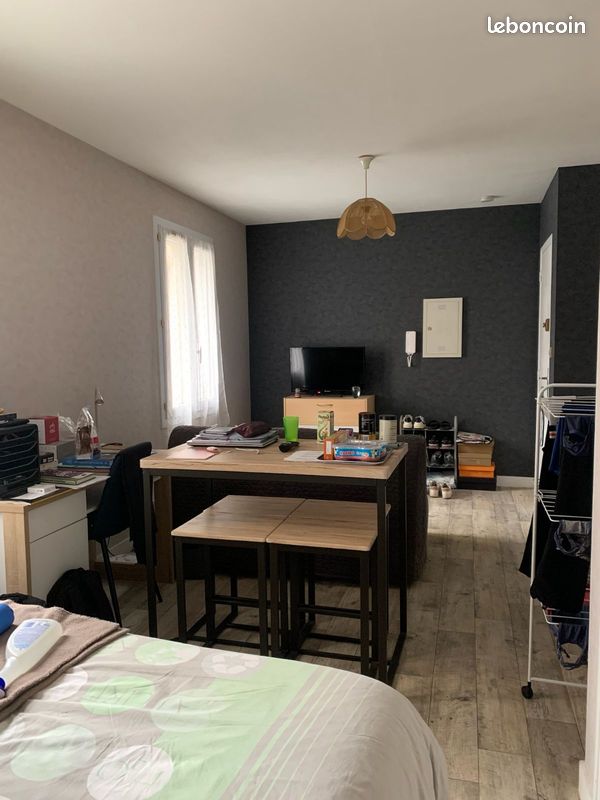 Studio 1 pièce 22 m² - Poitiers 86000 (image principale 1)