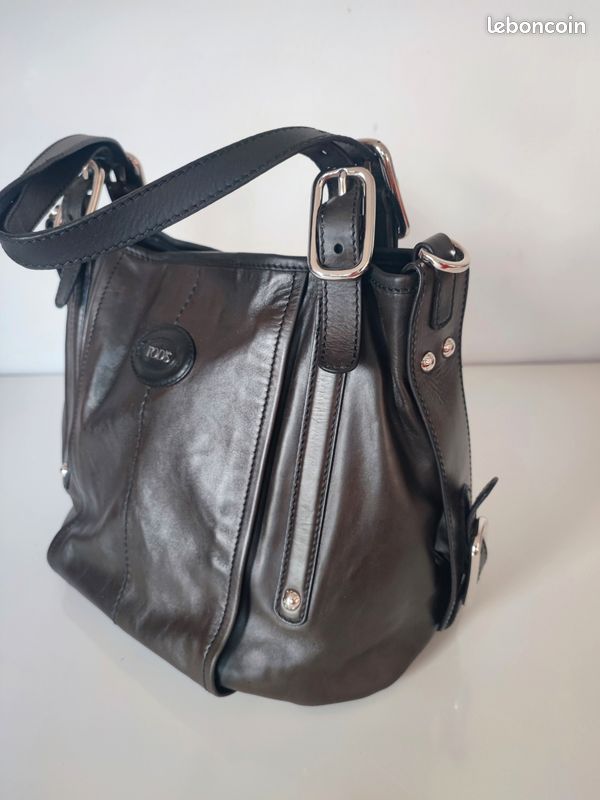 Sac à Main Tod's Noir Et Cuir Marron - Occasion élégant, Parfait Pour Le Quotidien