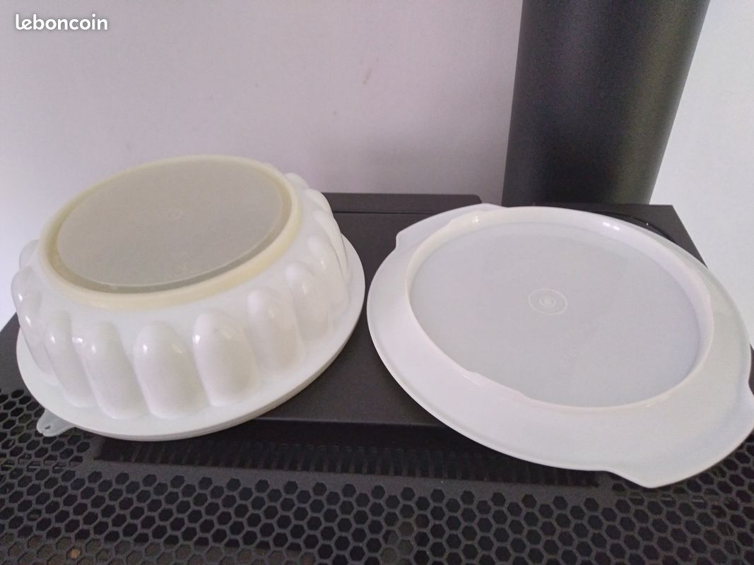 Moule Couronne Tupperware d’occasion | Plus que 2 exemplaires à -65