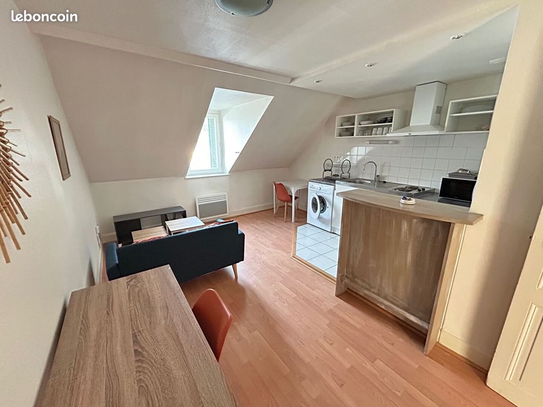 Appartement 1 pièce 27 m² · à Espalion · 27 m² · 365 €/mois