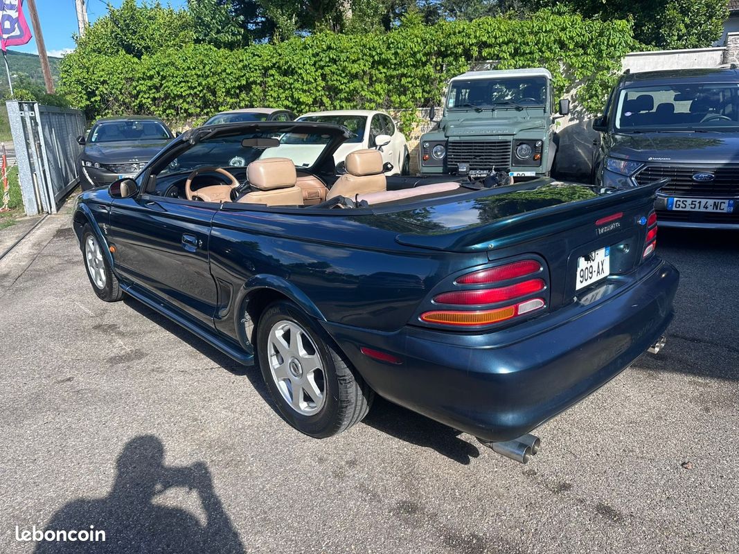 FORD MUSTANG 4 V6 3.8L Cabriolet 142cv (image 3)