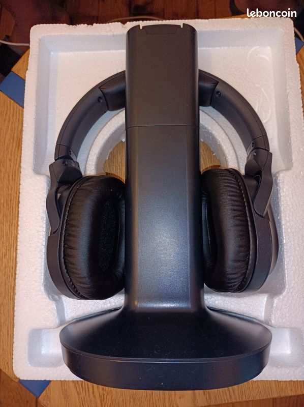 Casque Sony MDR-RF895RK Téléphones Objets connectés