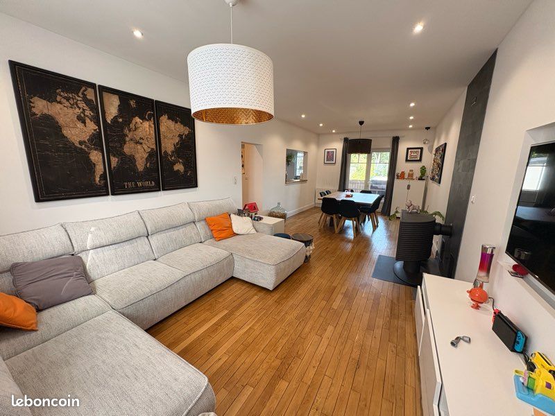 Maison 8 pièces 163 m² · à Valençay · 163 m² · 155 000 €