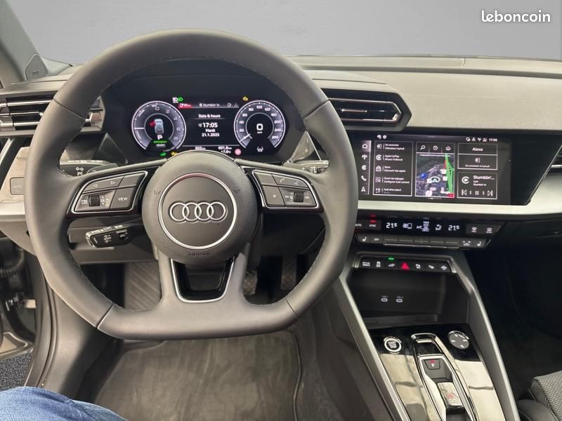 Audi A3 Sportback 40 TFSI e 204ch PHEV S line S tronic 6 (image 5)