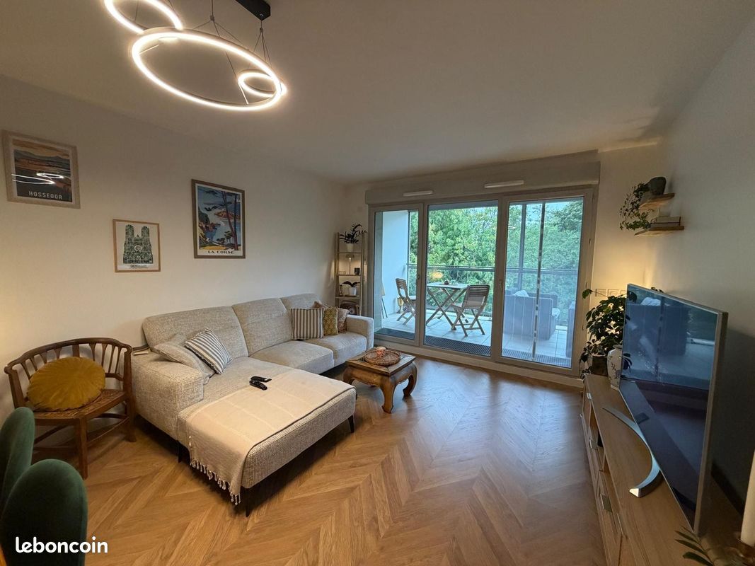 Appartement 3 pièces 67 m² · à Albigny-sur-Saône · 67 m² · 285 000 €