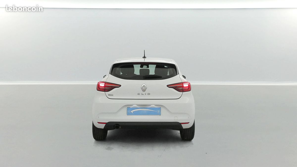 RENAULT Clio TCe 90 - 21 Business (image 4)