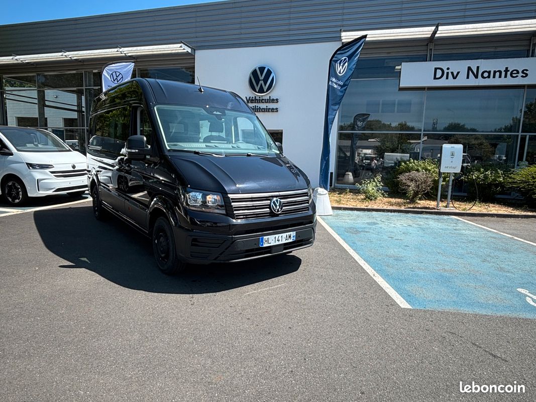 42 900 HT - Volkswagen CRAFTER Fg 35 L3H3 2.0 TDI 177ch BVM6 Cabine Approfondie (image 1)