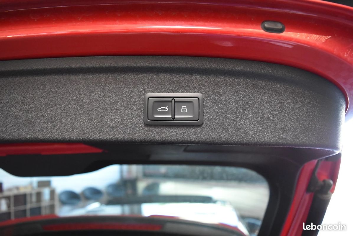 AUDI S3 SPORTBACK TFSI 310 S tronic 7 Quattro (image 39)