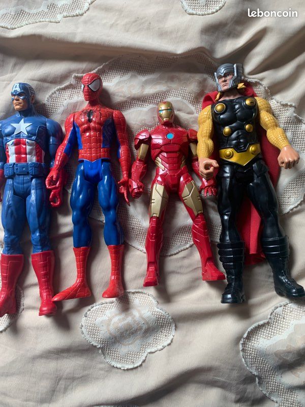 Lot figurine Marvel (image 1)