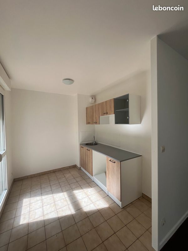 Appartement a louer osny - 1 pièce(s) - 28 m2 - Surfyn