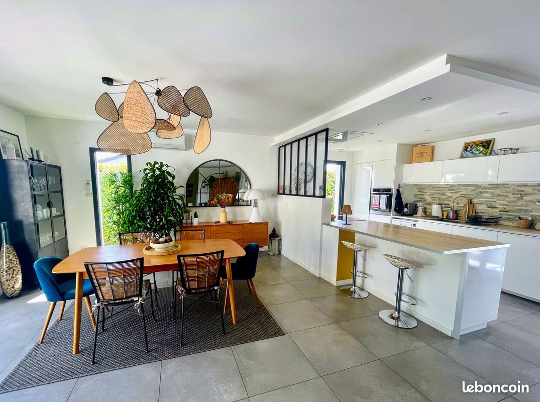 Maison 5 pièces 150 m² · à Garidech · 150 m² · 485 000 €