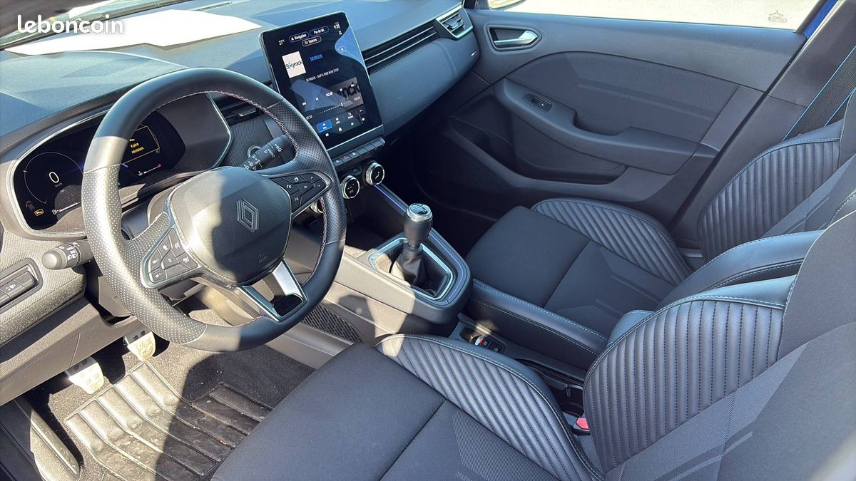 Renault clio tce 90 ch gsr2 esprit alpine (image 10)