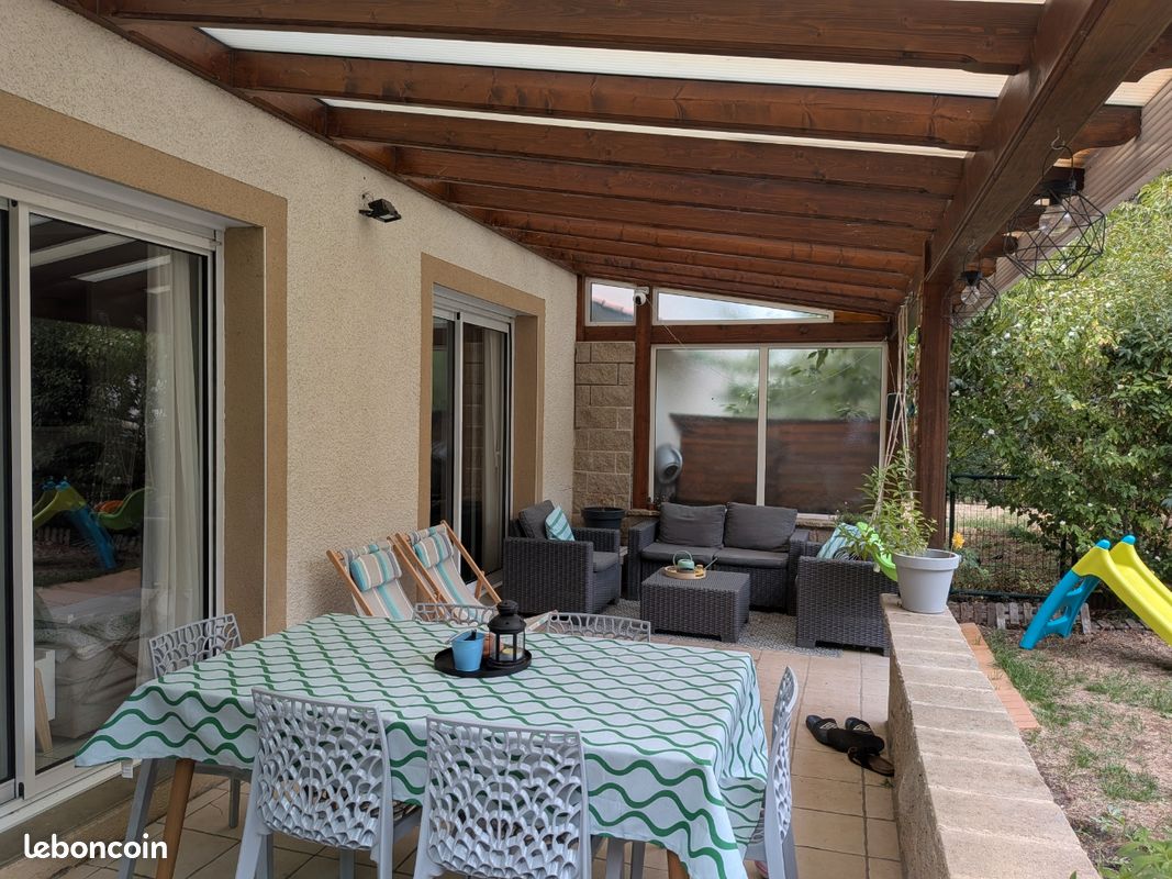 Maison 4 pièces 90 m² · à Saint-Étienne · 90 m² · 239 000 €