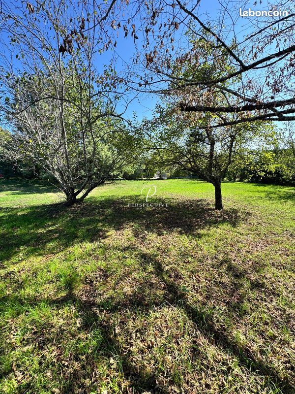 Terrain 800 m² · à Bouliac · 800 m² · 187 000 €