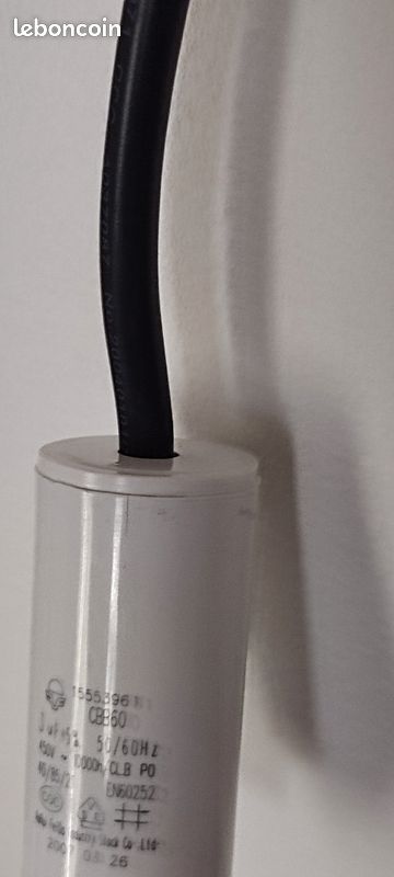 Un condensateur de démarrage (image 2)