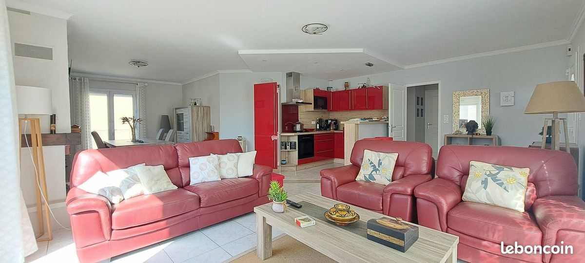 Maison 5 pièces 100 m² · à Vias · 100 m² · 1 360 €/mois