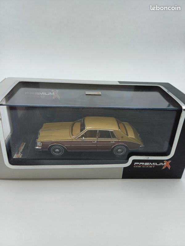 Premium X Cadillac Seville Elegante 1980 marron métallisé 1/43 PRD110 (image 20)