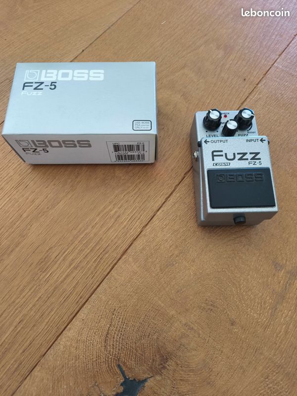 Boss FZ-5 Fuzz – Excellent état – Avec boîte d'origine (image 1)