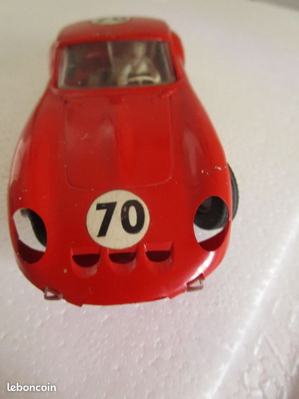 Voiture De Circuit Jouef Ferrari GTO 200 - En Boîte, Très Bon état (Occasion)