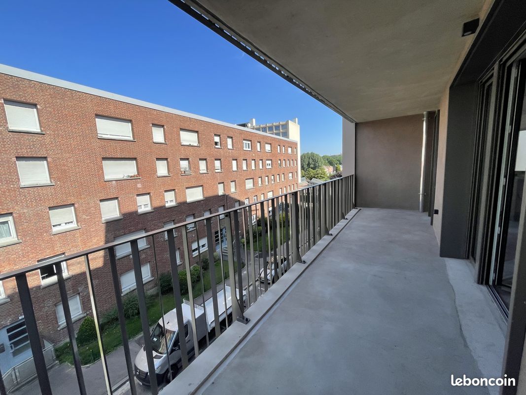 Appartement 3 pièces 69 m² · à Amiens · 69 m² · 930 €