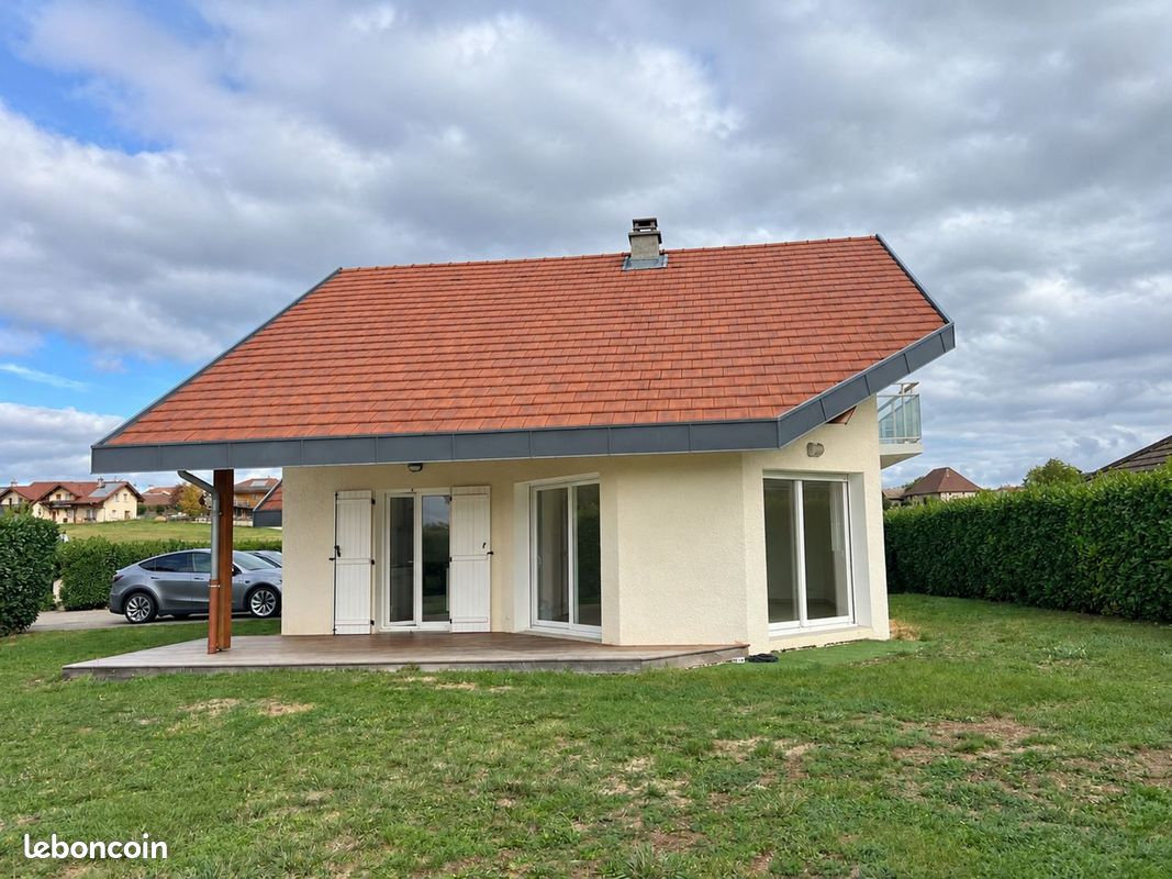 Maison 5 pièces 120 m² · à Villaz · 120 m² · 2 290 €/mois