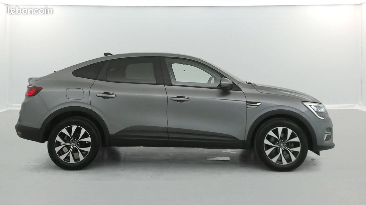 RENAULT Arkana E-Tech hybride 145 - 22 Evolution (image 6)