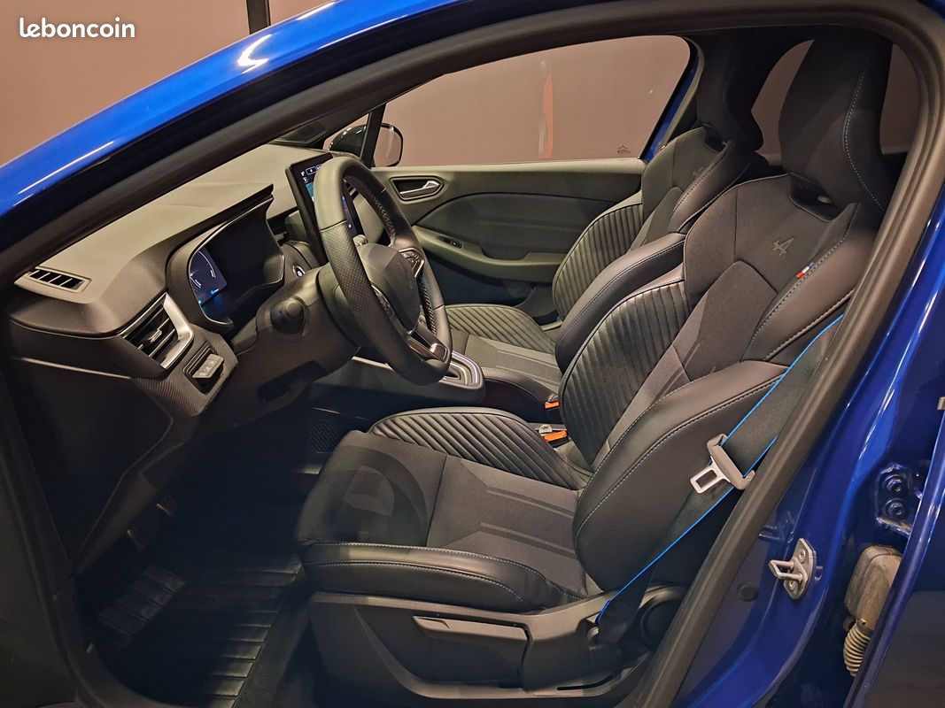 RENAULT Clio E-Tech full hybrid 145 ch GSR2 Esprit Alpine (image 13)