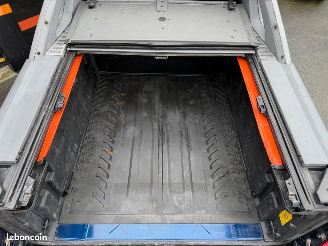 Chevrolet Avalanche V8 5.3 4x4 vortec (image 10)
