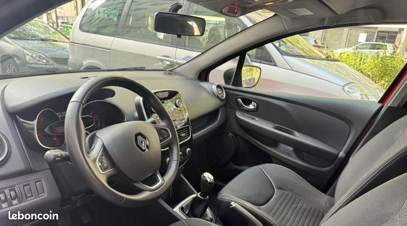 Renault CLIO IV 1.2 16V 75CH LIMITED 5P (image 8)