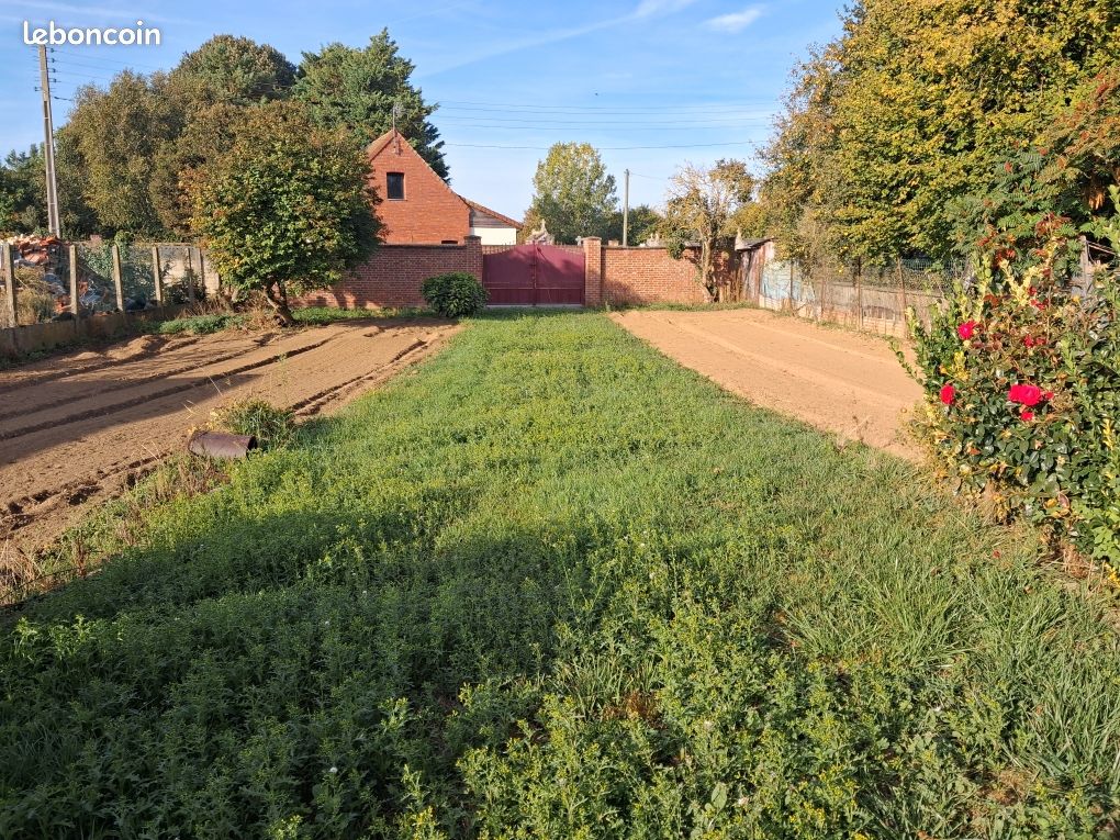 Terrain à bâtir sur Rieux en Cambrésis · à Rieux-en-Cambrésis · 45 000 €