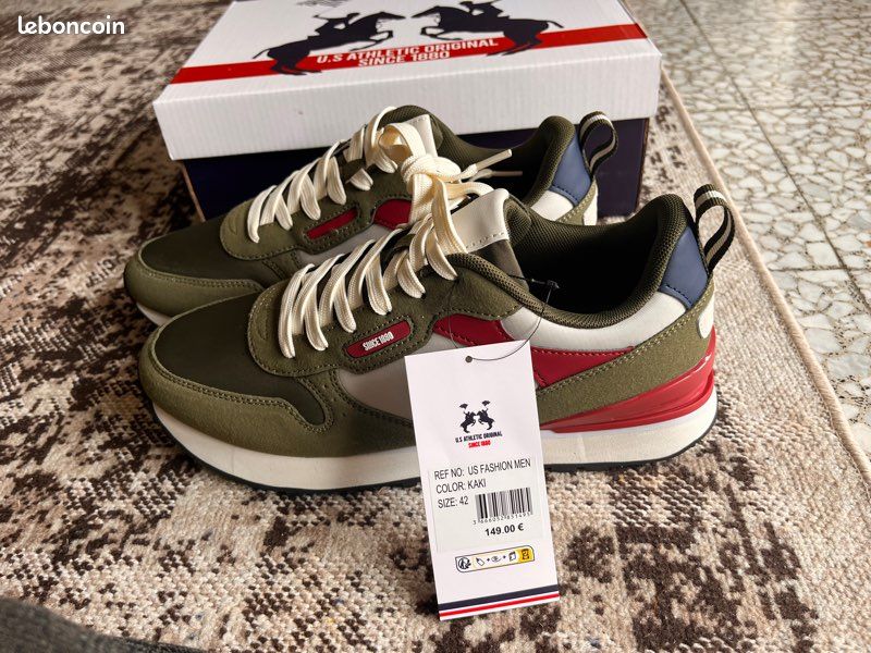 Basket u s athlétic original pointure 42 neuf Chaussures