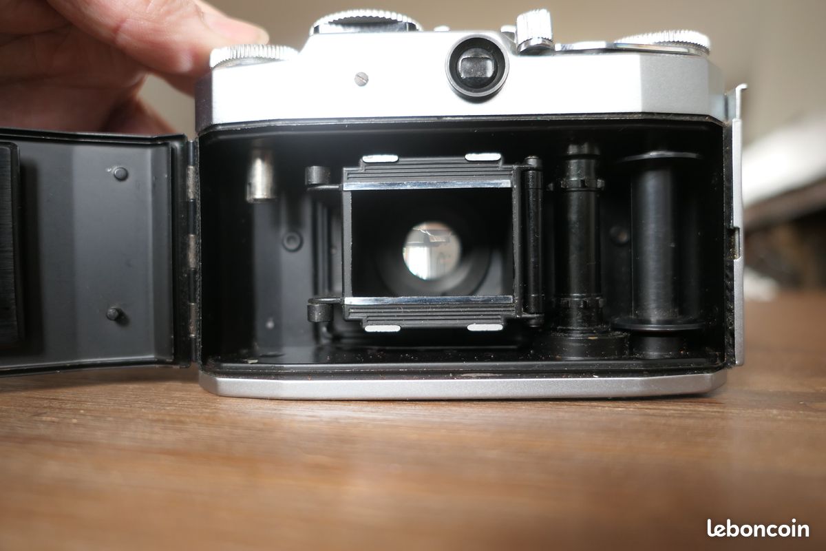 Appareil Photo Ancien Savoy Royer – Objectif Berthiot 50mm F/2.8, Déclencheur Fonctionne