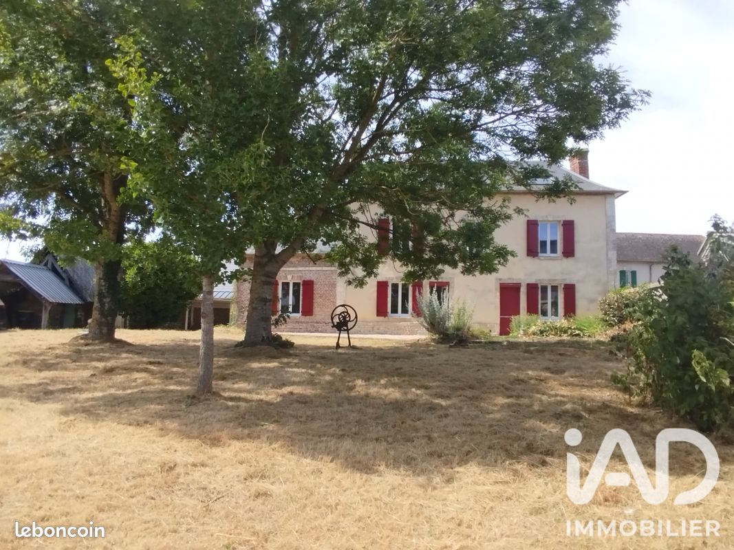 Maison 6 pièces 125 m² · à Malleville-sur-le-Bec · 125 m² · 300 000 €