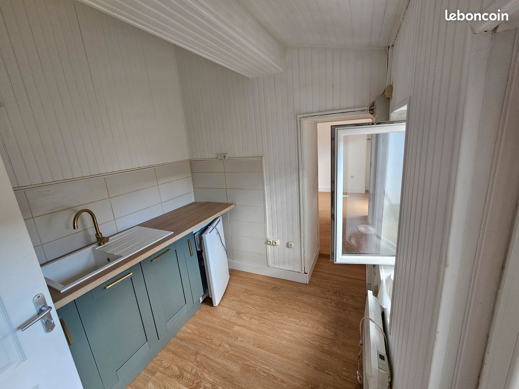 Appartement 1 pièce 16 m² · à Angoulême · 16 m² · 320 €/mois