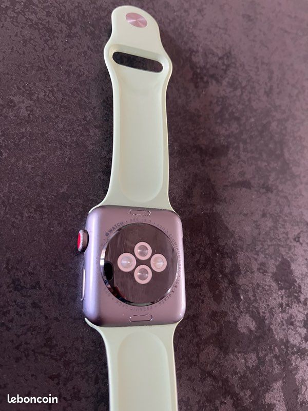Montre Série Apple Watch 42 mm Téléphones Objets connectés