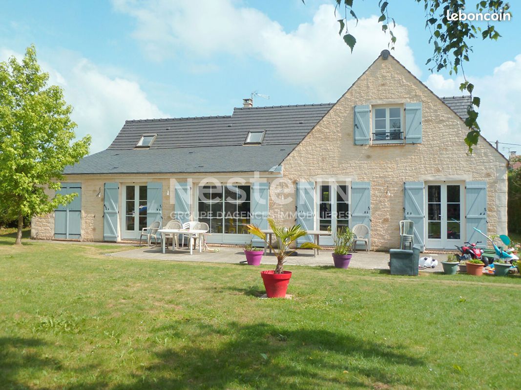 Maison 8 pièces 220 m² · à Chaumont-en-Vexin · 220 m² · 389 150 €