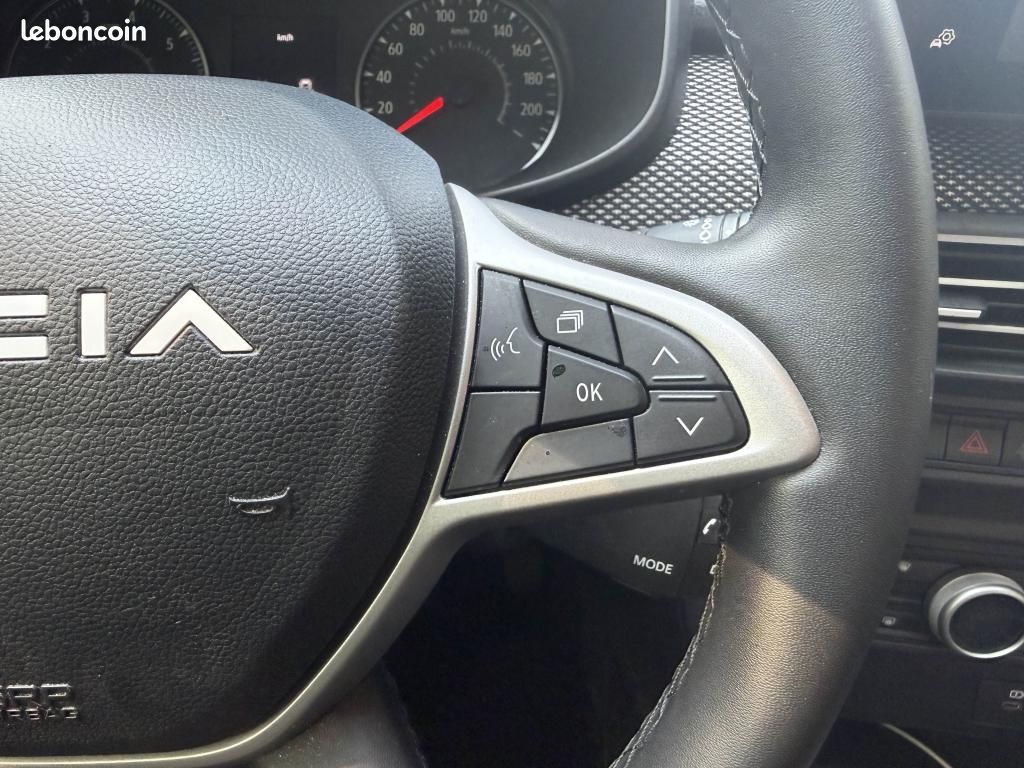 DACIA SANDERO 1.0 SCe - 65 - 24 III BERLINE Expression PHASE 2 (image 23)