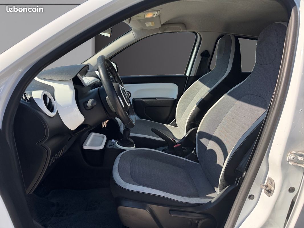 RENAULT TWINGO 0.9 TCE 90 ENERGY RED NIGHT - 90Ch - Garantie 12 mois (image 9)