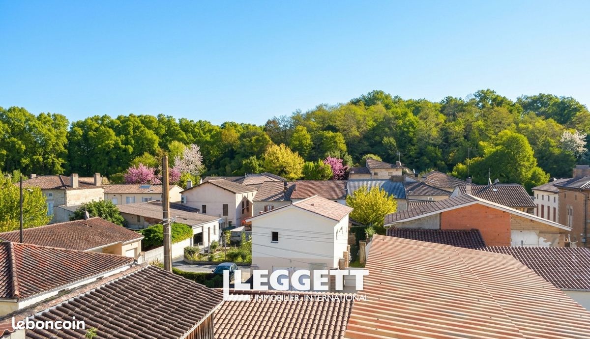 Maison 5 pièces 150 m² · à Caumont-sur-Garonne · 150 m² · 109 000 €