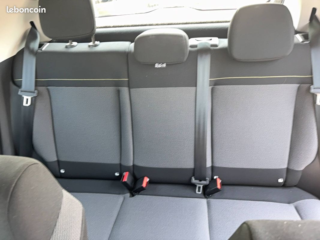CITROEN C3 PureTech 83 S&S BVM5 C-Series (image 12)