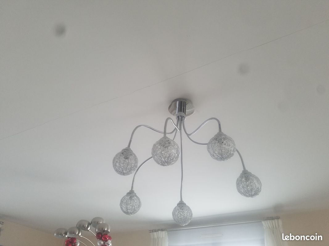 2 LUSTRES modernes - TBE (image 1)