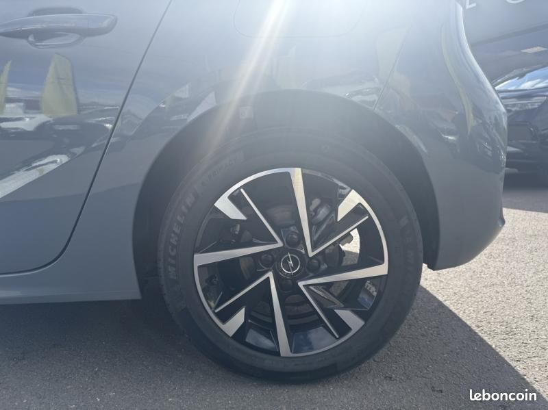 Opel Corsa 1.2 Turbo Hybrid 110ch GS e-DCT6 (image 9)