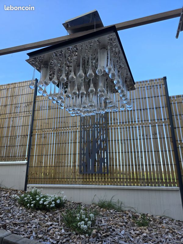 Plafonnier en cristal carré – L’élégance suspendue (image 1)