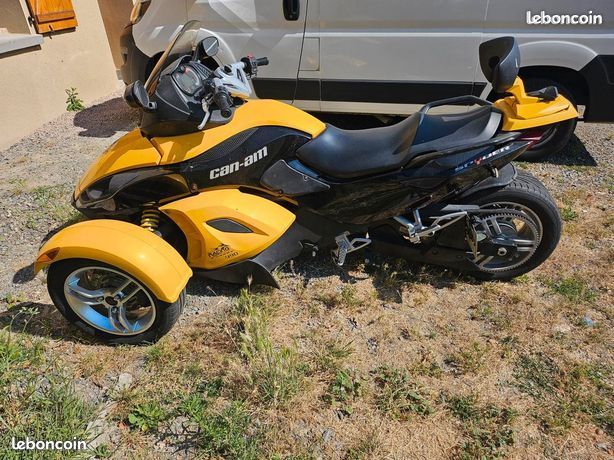 Can am spyder 1000 (image 1)