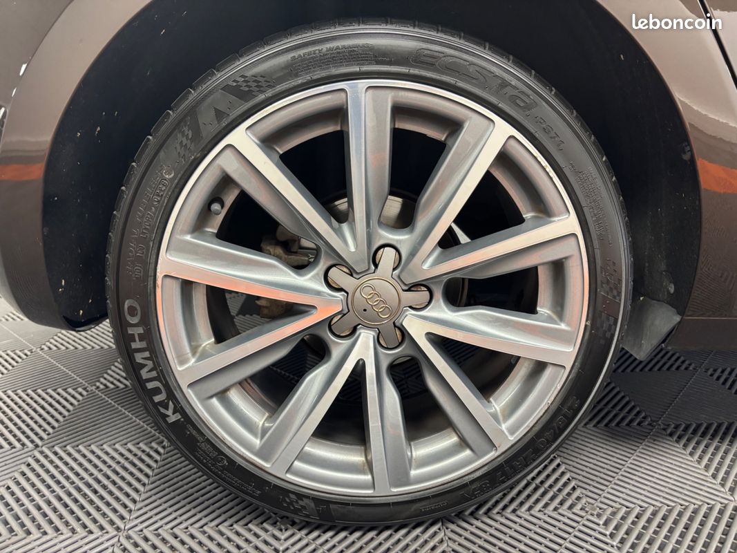 AUDI A1 SPORTBACK 1.6 TDI 90 Ch AMBIENTE S-TRONIC BVA (image 16)