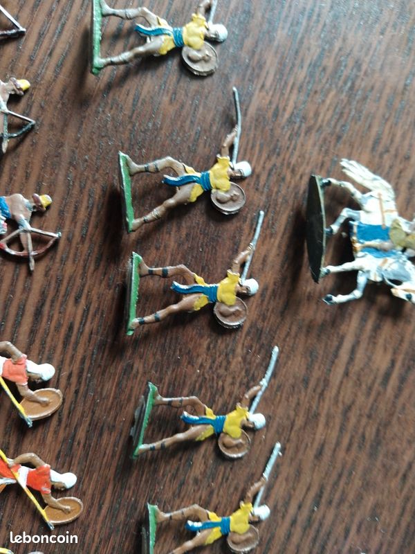 Plats d'étain - Zinnflachfiguren - Flat tin : RB - Série érotique la