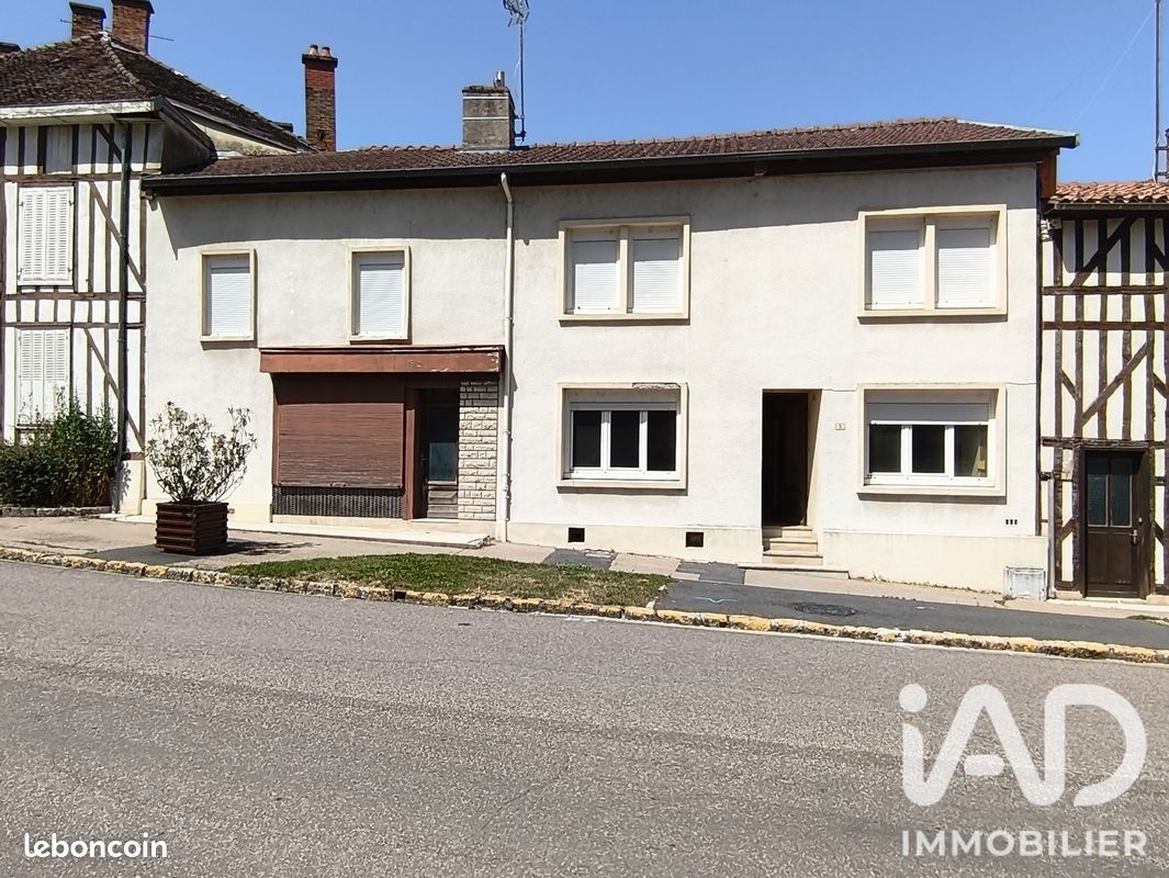 Maison 5 pièces 137 m² · à Chavanges · 137 m² · 104 950 €